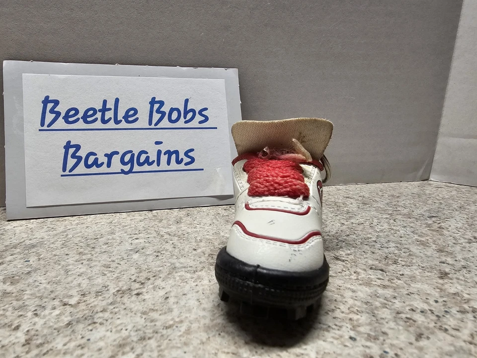 St Louis Cardinals MLB 1992 Baseball Cleat Keychain - Image 4 of 4