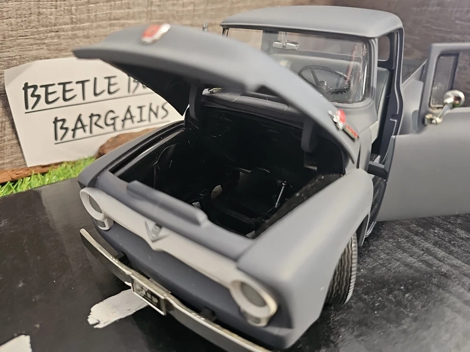 Camión diecast Ertl American Muscle 1956 Ford F-100 escala 1:18 sin caja **leer** Foto 2 de 4