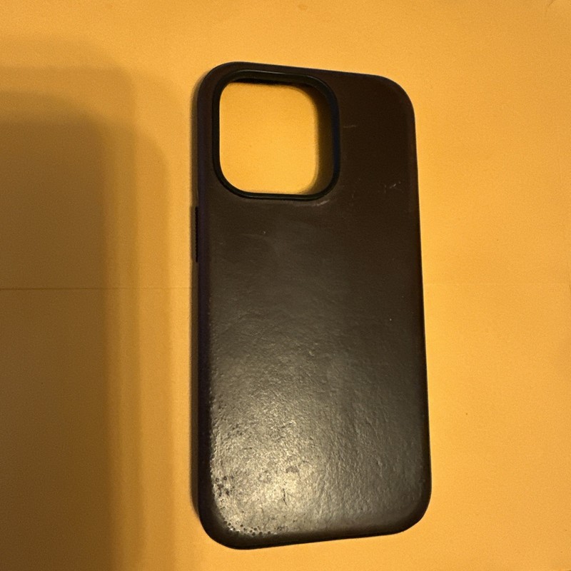 Nomad Brown Horween Leather Case for iPhone 14 Pro  MagSafe