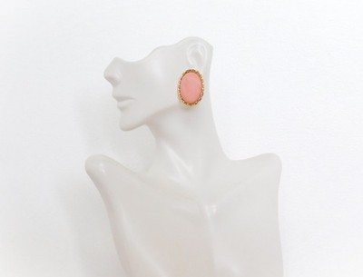 Vintage Signed Trifari Marbled Pink Cabochon Earrings
