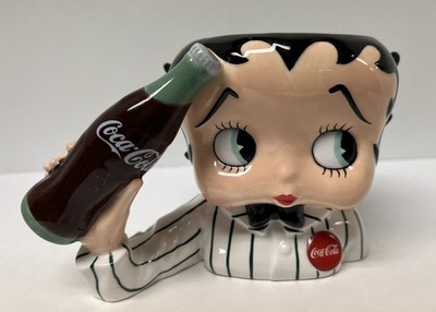 Coca-Cola Betty Boop Classic Cutie Pie Ceramic Coffee Mug Cup (2000)