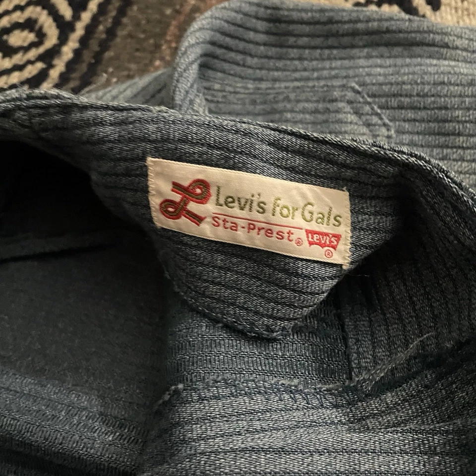 Vintage 1960s Levi’s Big E Women’s Flared Jeans / Bell Bottoms  High Waist  Rare - Image 2 of 4