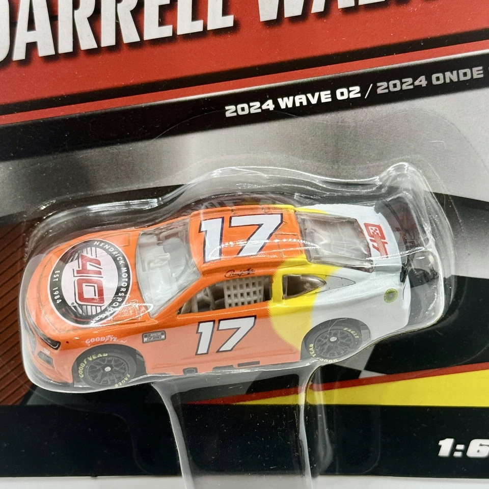 NASCAR Authentics 2024 Wave 2 Hendricks Motorsports Darrell Waltrip Diecast 1:64 Foto 2 de 4