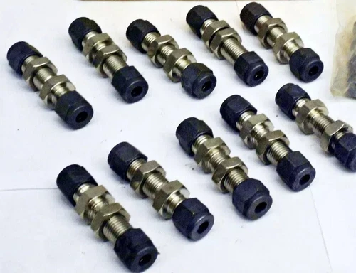 Parker WBZ 6-6-SS Bulkhead Union  Lot of 10 Pieces  30045ELS