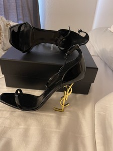opyum sandals