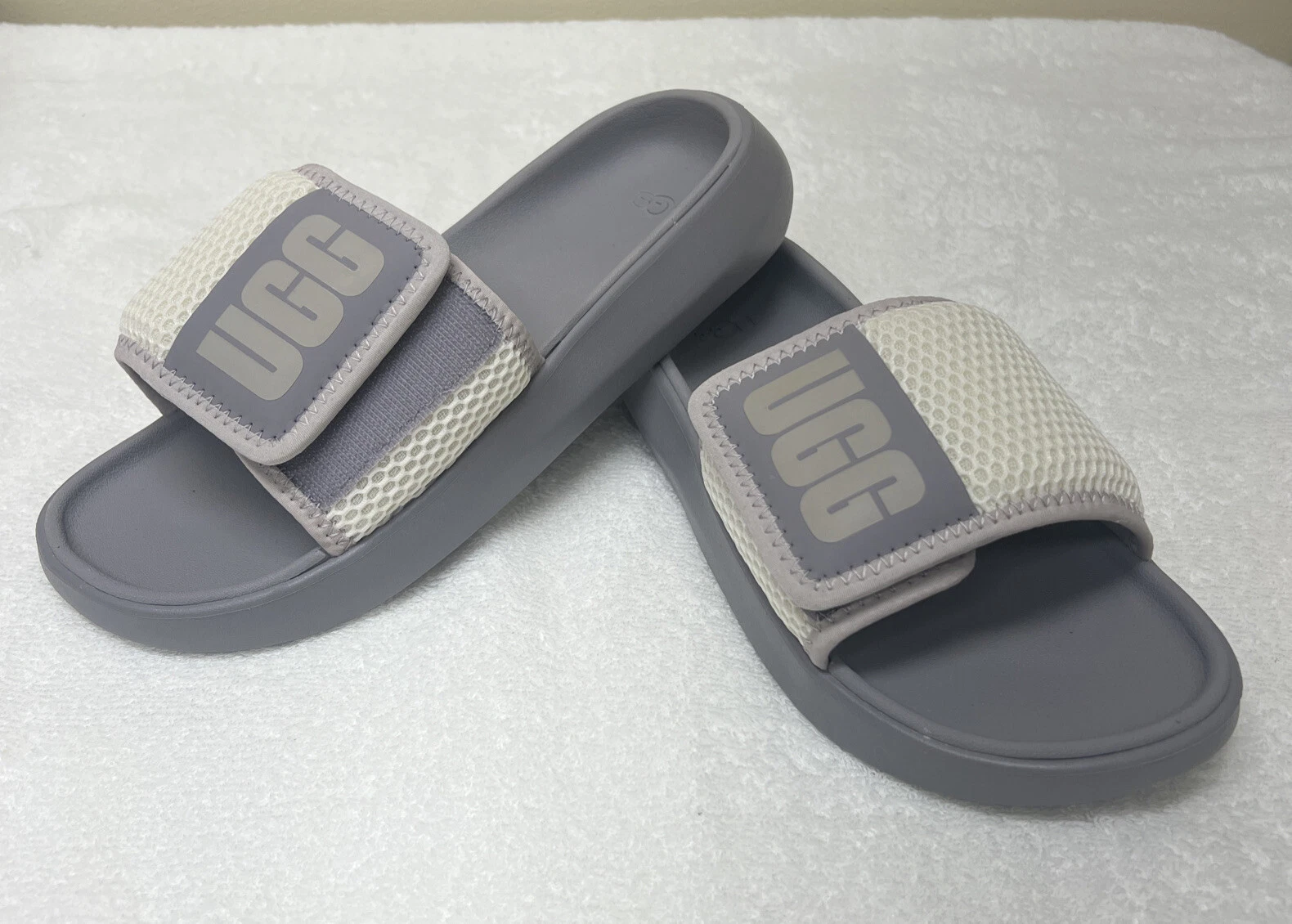 Sandali UGG LA Light Slide 1107911 lavanda donna taglia 6 nuovi ciabatte unisex