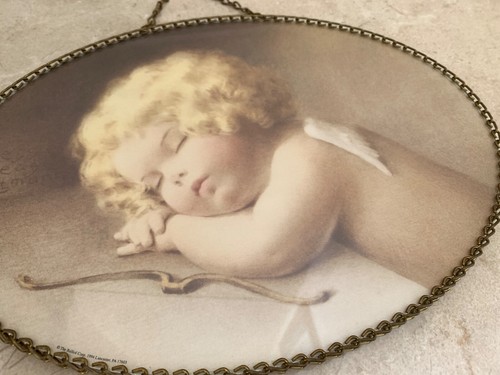 Bessie Pease Gutmann Framed Print Blonde CUPID CAUGHT SLEEPING Oval Chain Frame! - Picture 8 of 16