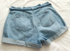 HOLLISTER Medium-Light Wash BUTTON Fly PLEATED Cuffed & BELTED Jean Shorts Sz 15 — photo 3