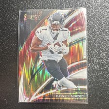 Panini Select 2025: Darnell Mooney Falcons #246 White Shock Prizm /799