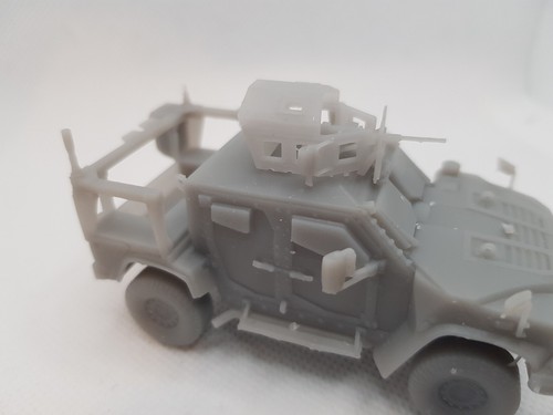 1:72 Oshkosh JLTV - Picture 3 of 7