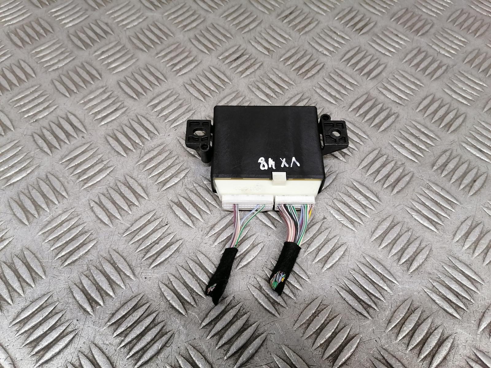 259903396R Electronics Module Renault MEGANE IV Fastback 1056194 