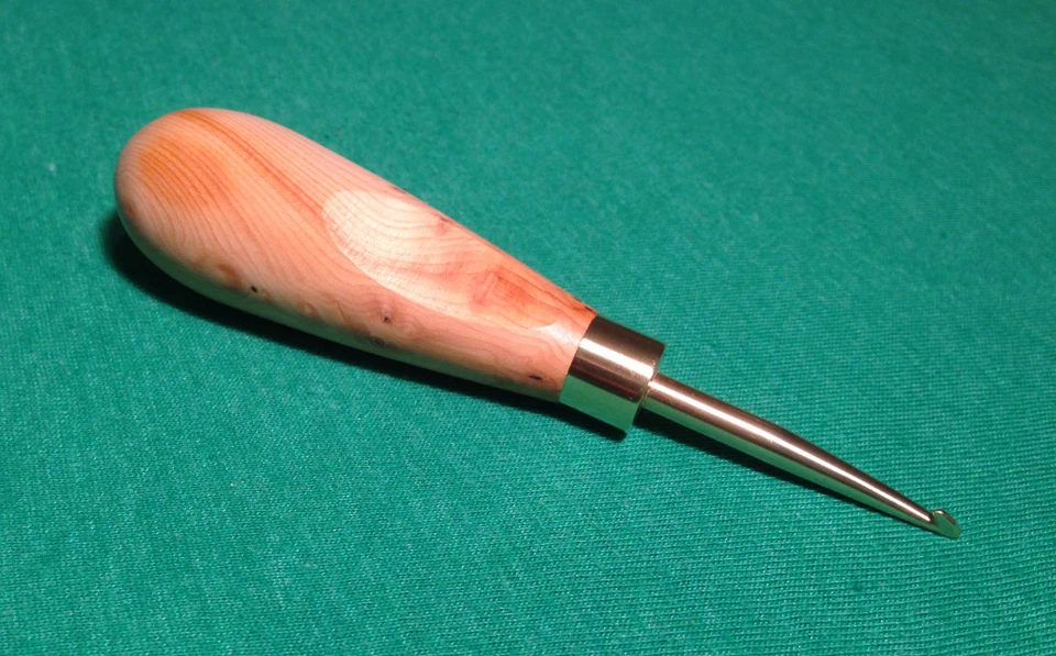 Irish Hook (Hartman Hook) Ergo Handle rughooking hookie rughook rugtool - Image 3 of 4