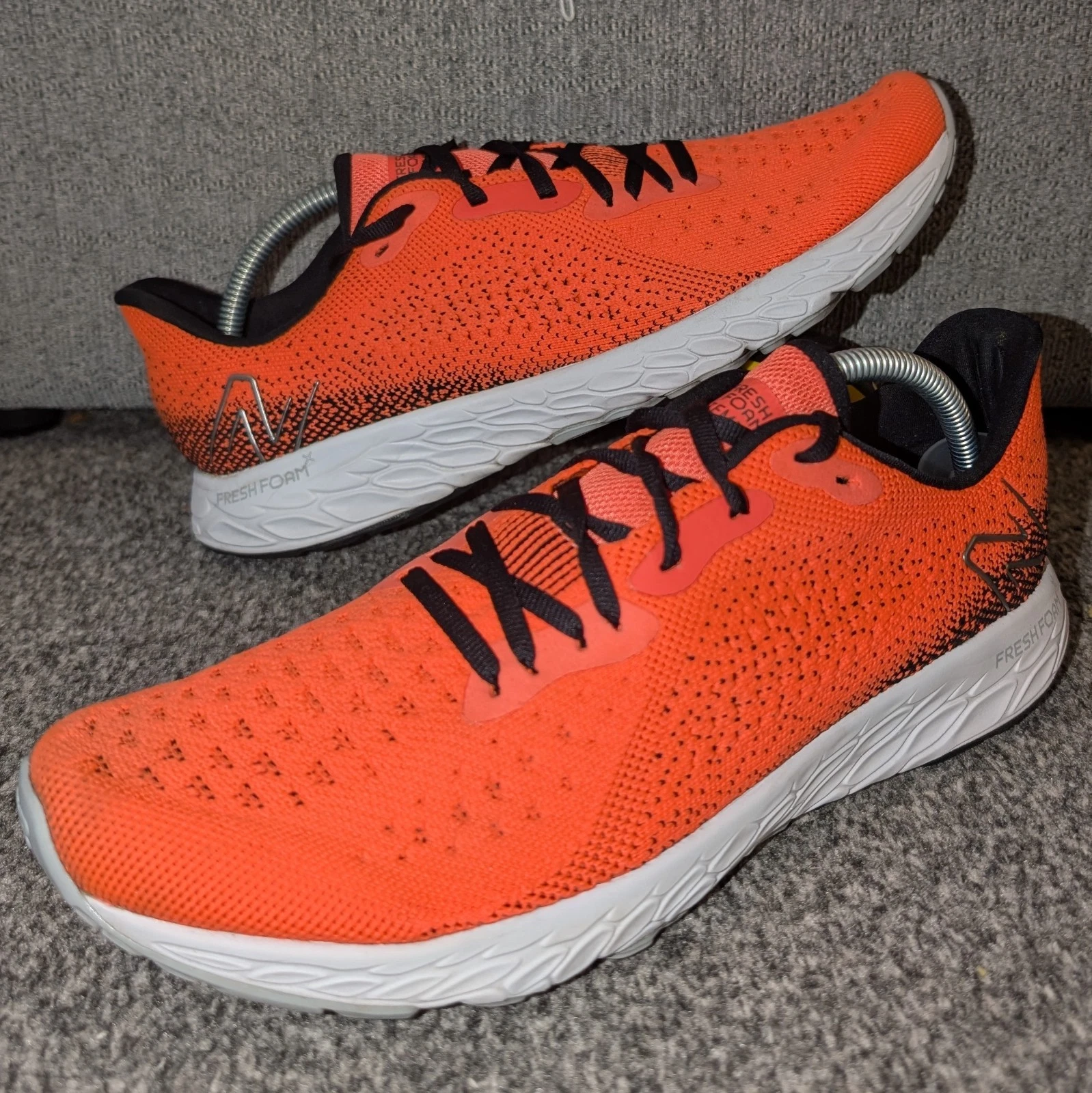 Scarpe da corsa uomo New Balance Fresh Foam X Tempo v2 scarpe da ginnastica arancione MTMPOCA2