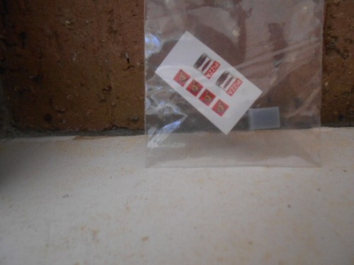 Pete's 3d HO Scale Conter Top Pizza Merchandies #172 - Picture 3 of 5