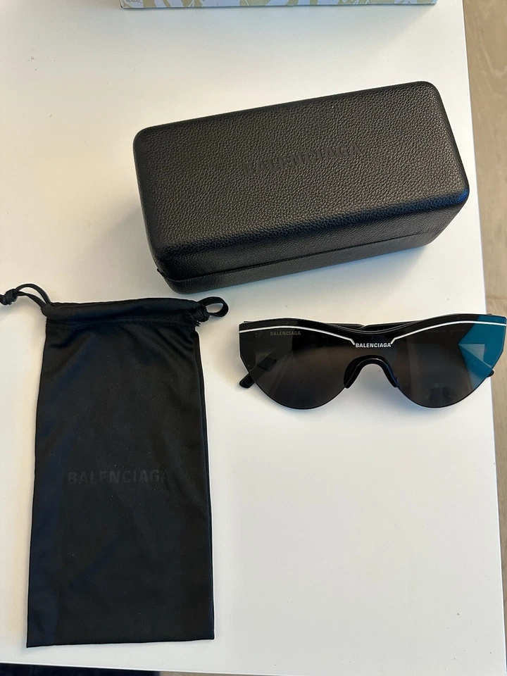 Óculos de sol Balenciaga Shield