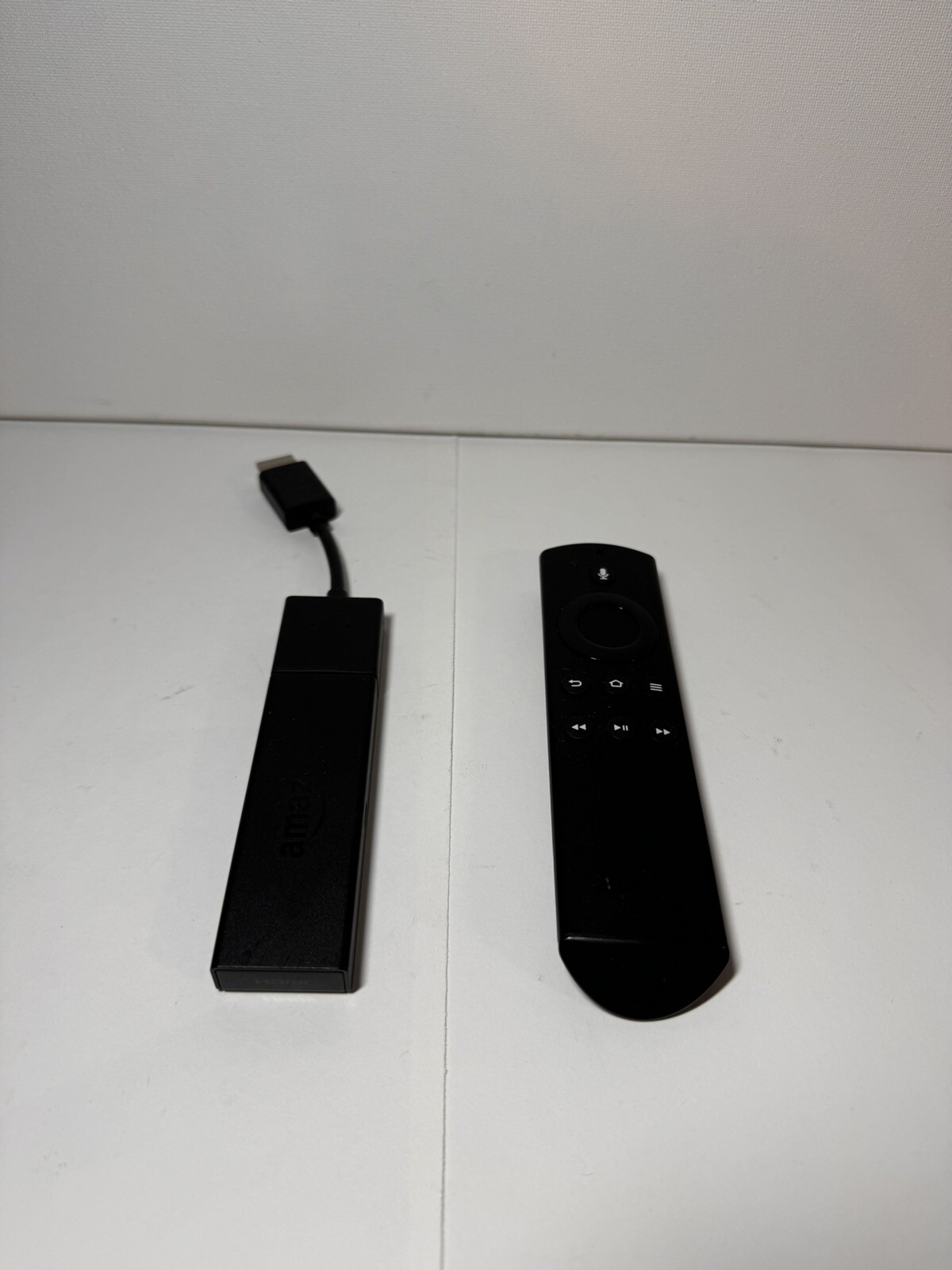 Amazon Fire Stick 2nd Gen Streamer (Model LY73PR) with Remote USED