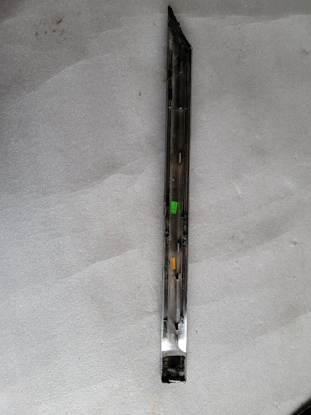 BENTLEY GT DOOR CHROME RIGHT REAR MOLDING 2012 2013 2014 2015 3W8853536AA OEM