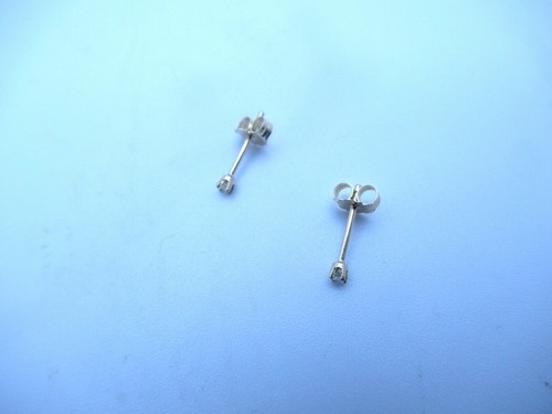 14Kt. Yellow 3 points TW Diamond Earrings - Picture 6 of 6
