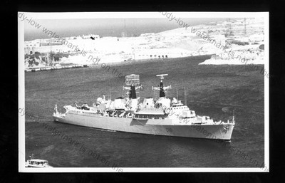 NV052 - Royal Navy Kriegsschiff - HMS Antrim - D18 - Foto in Malta