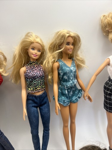 Barbie Mattel lot/random dolls 9-Barbie’s 1-Ken As Shown Nice Outfits T4238. - Picture 3 of 8