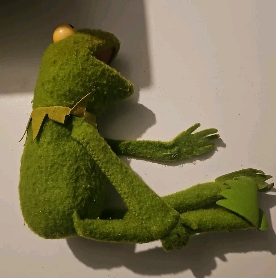 Vintage 1976 Fisher Price Kermit the Frog 18” Stuffed Plush Doll RARE Sime Wear - Image 2 of 4