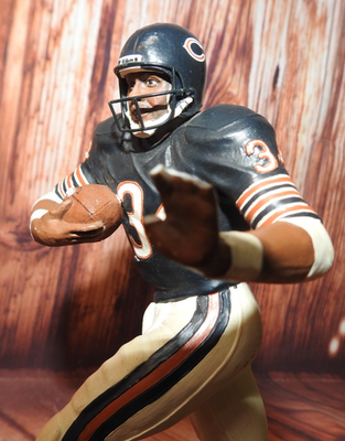 Danbury Mint Chicago Bears Walter Payton Figure * broken fingers