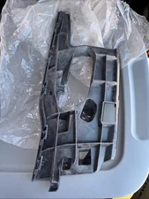 ✅ 2012-2018 OEM Audi S7 Front Right Passenger Bumper Cover Reinforcement Bracket