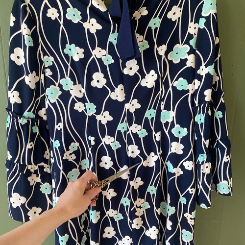 Vestido de cóctel floral azul Talbots talla 4 pequeño defecto ropa de caeer profesional - Imagen 9 de 16