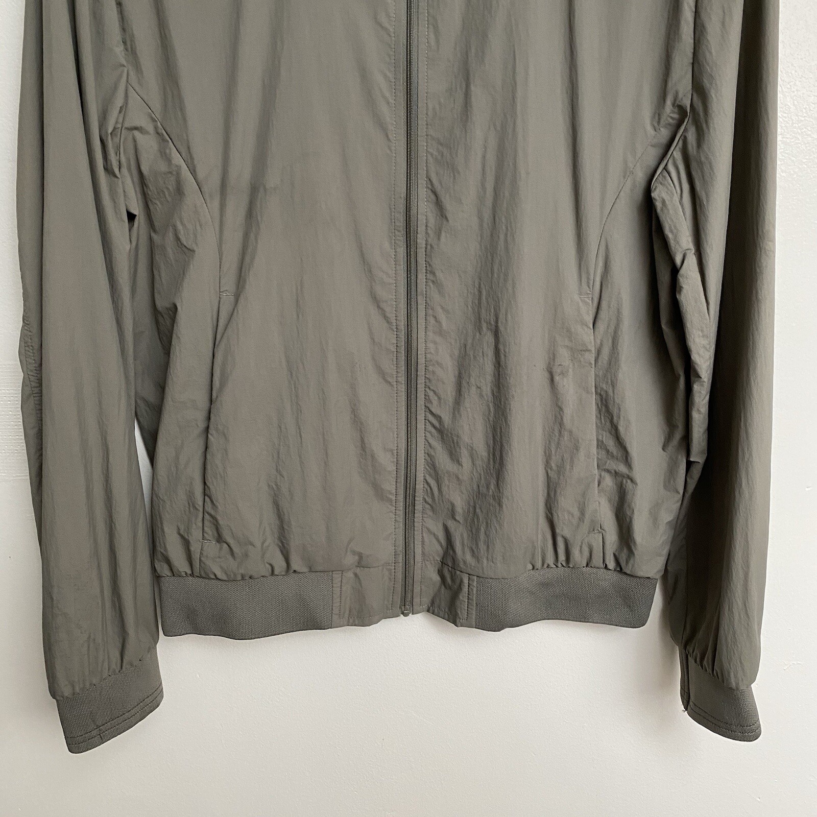 MNG Performance Lightweight Jacket Water Resistan… - image 3