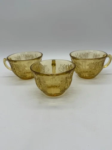 Set of 3 Vintage Federal Glass Sharon Cabbage Rose Amber Yellow Glass Tea Cups