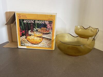 Vintage Anchor Hocking Accent Modern Honey Gold Chip & Dip Set with original box
