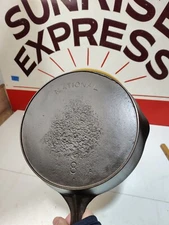 Fully Restored Wagner National 10"Cast Iron Skillet Pan Seasoned  Flat 