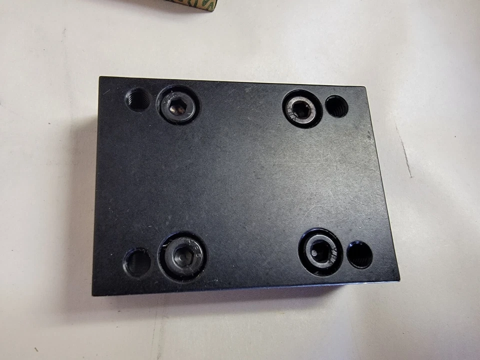 NEW DEL-TRON LPT-3055 LOW PROFILE SLIDE ROLLER RAIL - Image 2 of 4