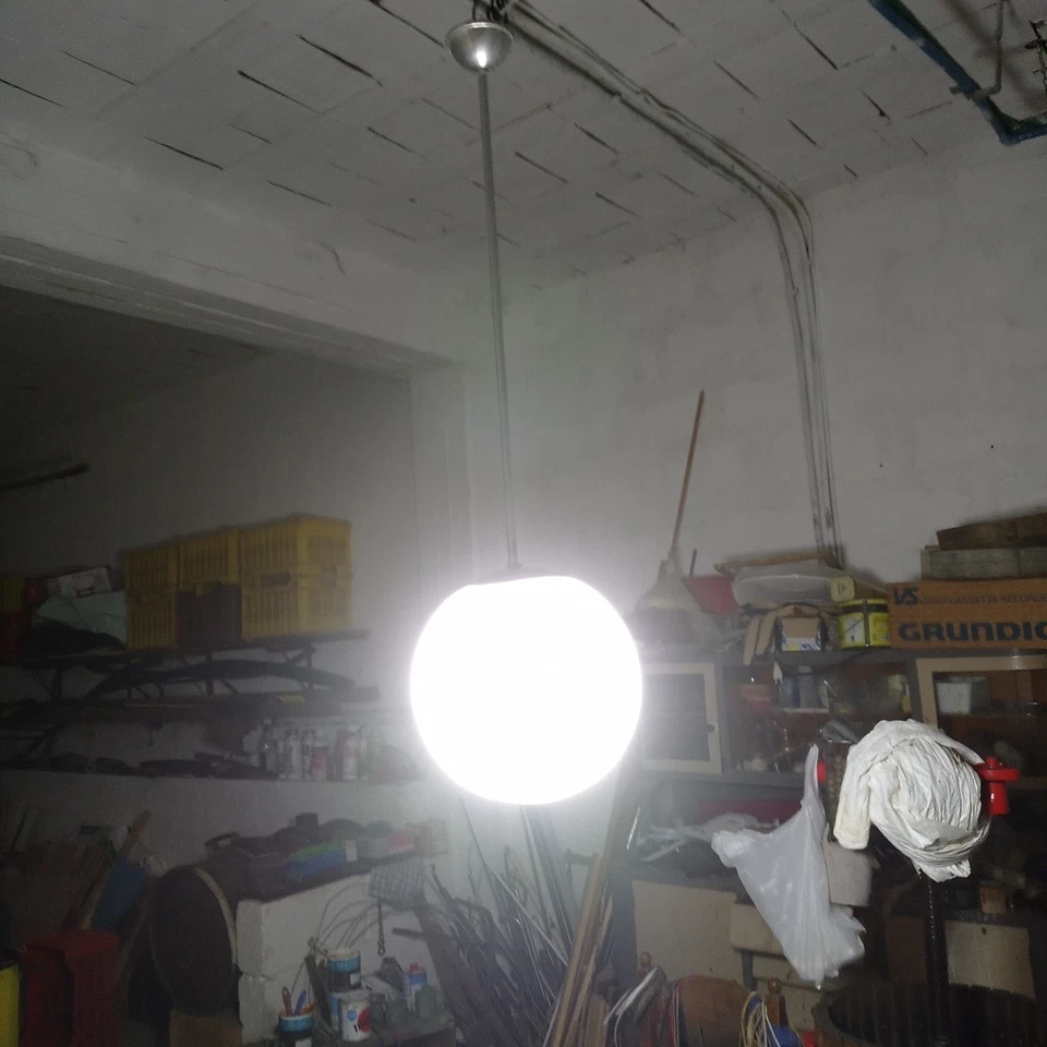 lampadario a soffitto globo anni 30 - Immagine 4 di 4