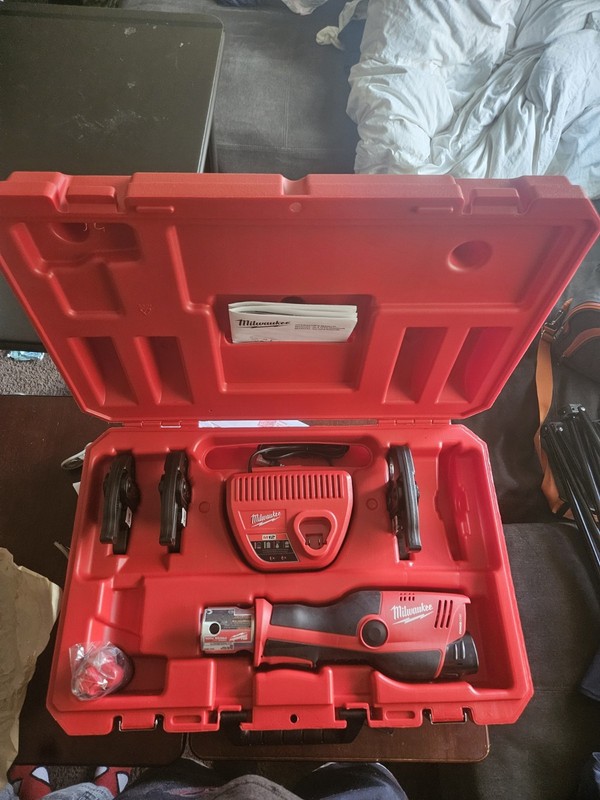 Milwaukee cutter and/or Force login press tool