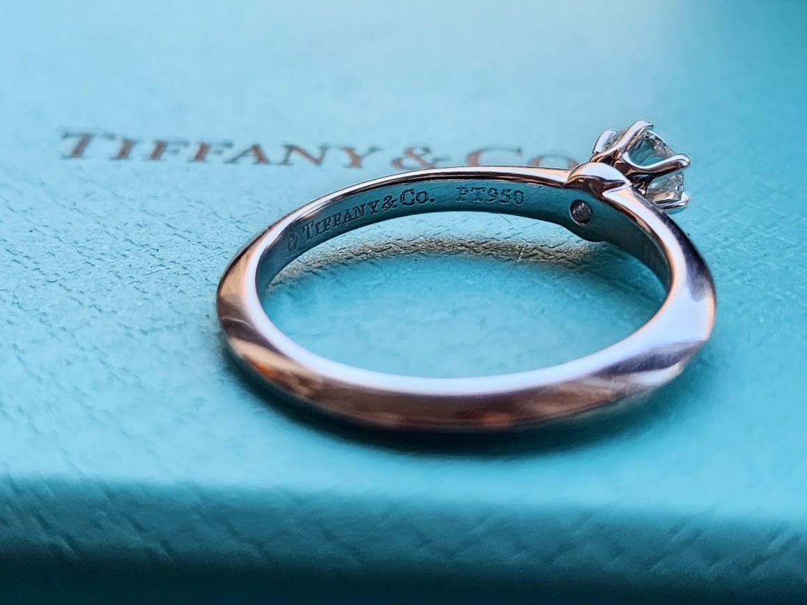 TIFFANY & CO PLATINUM 0.28CT VS1/G DIAMOND ENGAGEMENT RING SIZE 5