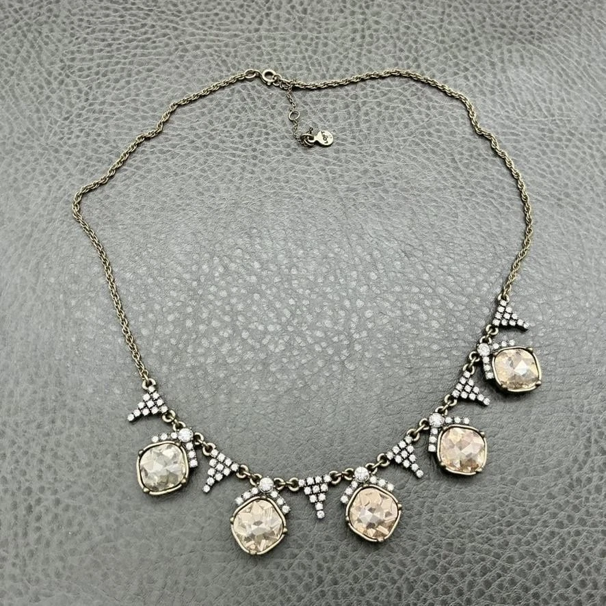 Collar llamativo Ann Taylor LOFT para mujer tono dorado cristal estrás babero vidrio Foto 2 de 4