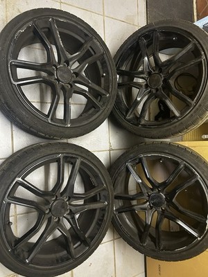 MOTEC 19 Zoll Felgen 8,5J ET45 5x112 Audi VW Winterräder 235/35 R19