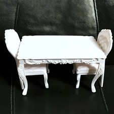 Tavolo con due sedie per casa Barbie mobili per Barbie