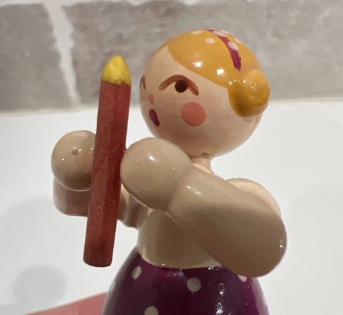 Vintage Erzgebirge Wooden Girl Doll Holding Candle Caroling 2 5/8” - Picture 7 of 12