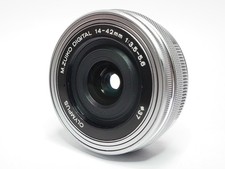  Near MINT  Olympus M.Zuiko 14-42mm f/3.5-5.6 EZ Pancake Lens M4/3 Silver