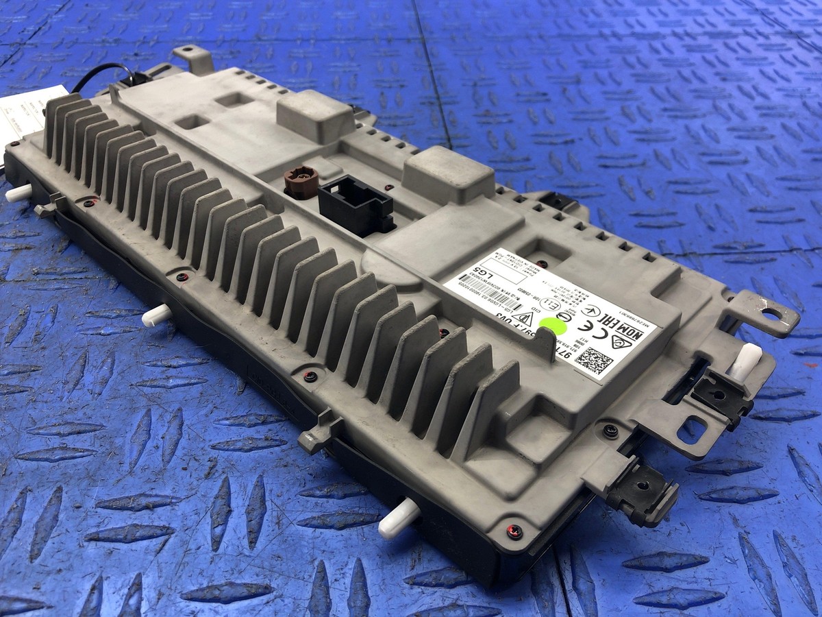 2017-2022 PORSCHE PANEAMERA CENTER DASHBOARD SCREEN DISPLAY  