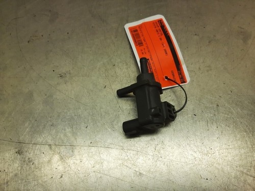 VAKUUMVENTILE VACUUM VALVE Toyota Yaris II (P9) 2009 90910WC001