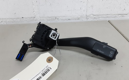 VW Golf 5 Touran Wischerschalter Lenkstockschalter mit Bordcomputer 1K0953519A