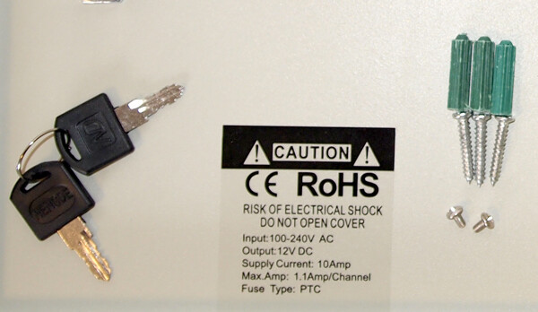 Evertech  16x 1080P Dome Security Cameras 16 Port Power Supply Distribution Box