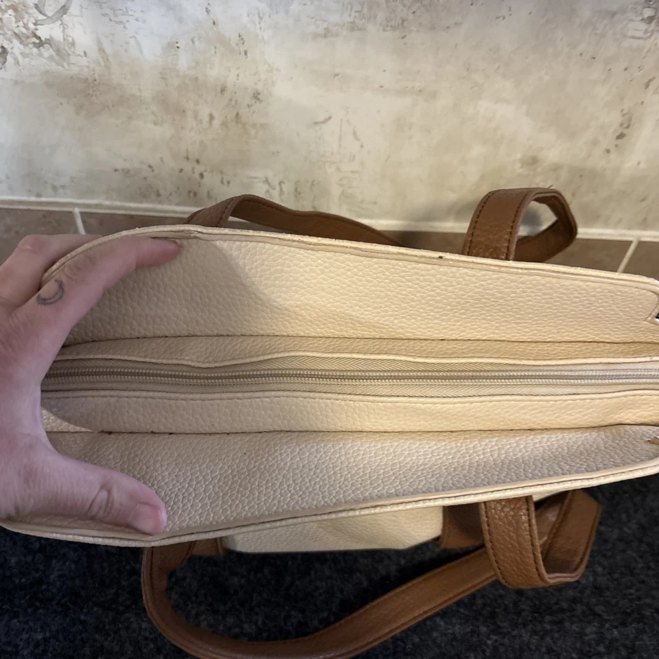 Nine West color block blue beige brown pebble leather shoulder bag - Image 4 of 4