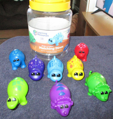 Learning Resources Snap-n-Learn Matching Dinos - Colors & Shapes - 16 Pieces