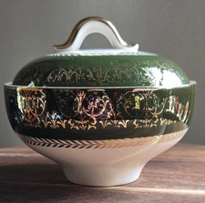 Homer Laughlin Lady Greenbriar Nautilus Sugar Bowl  w/ Gold Trim 