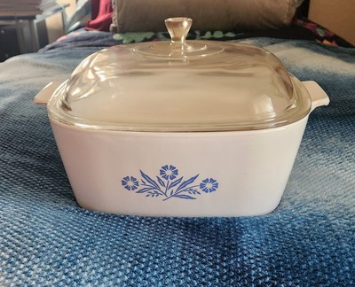 Vintage 1960s Corning Ware 4 qt Casserole Blue Cornflower P-84-B w/ Lid P-12-C 