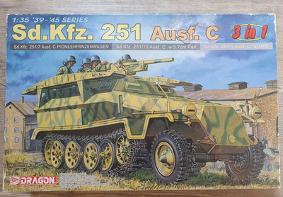Dragon 6224 Sd.Kfz. 251 Ausf. C Pionierpanzerwagen 3 in 1, 1:35, ungebaut